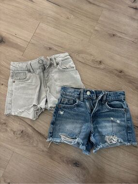 Zara Two-Pack Distressed Denim Shorts in Blue and Light Gray
